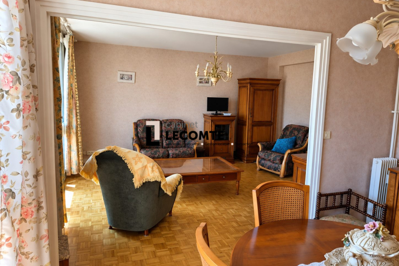 Appartement T4 en vente à Rennes (VA2037-CABINETLECOMTE35) - Photo 2