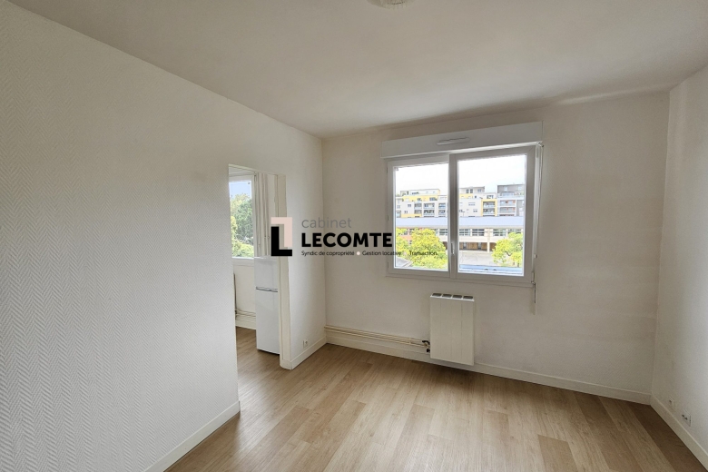 Studio en vente à Rennes (VA1946-CABINETLECOMTE35) - Photo 1