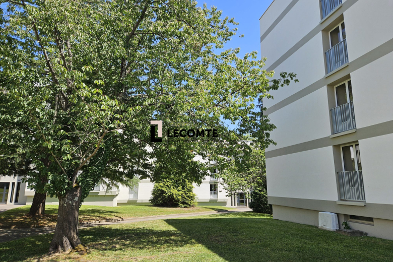 Appartement T2 en vente à Rennes (VA2104-CABINETLECOMTE35) - Photo 1