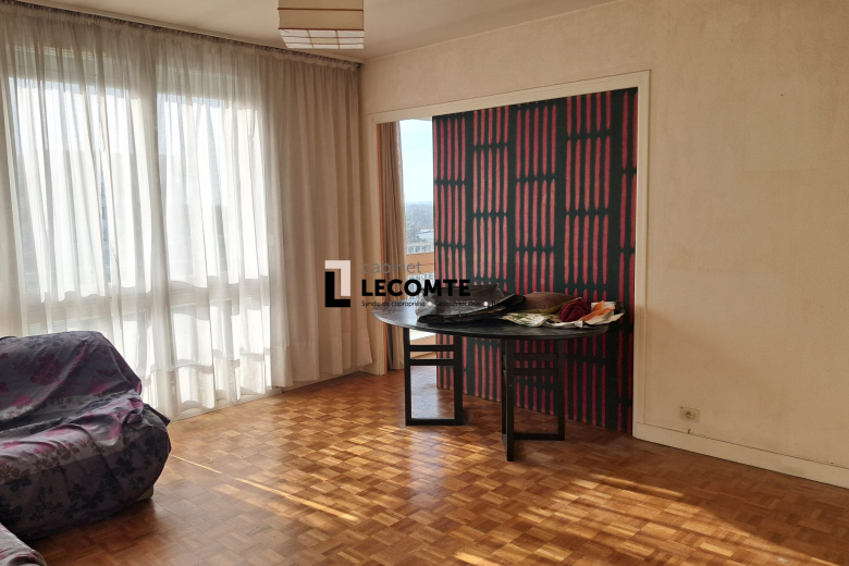 Appartement T4 en vente à Rennes (VA2004-CABINETLECOMTE35) - Photo 2