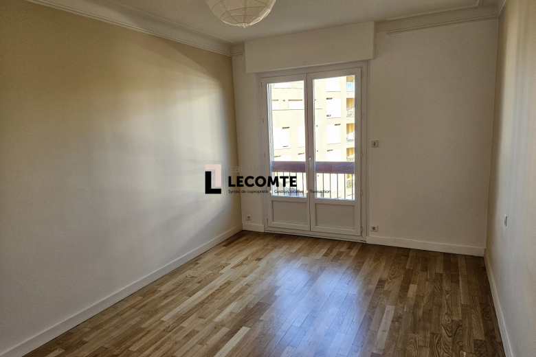 Appartement T4 en vente à Rennes (VA2142-CABINETLECOMTE35) - Photo 11