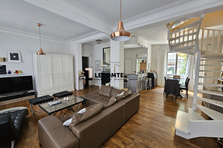 Appartement T6 en vente à Rennes (VA2090-CABINETLECOMTE35) - Photo