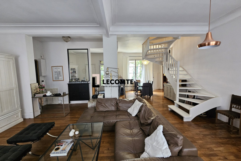 Appartement T6 en vente à Rennes (VA2090-CABINETLECOMTE35) - Photo 2