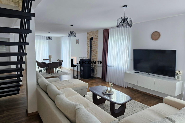 Maison T6 en vente à Chantepie (VM267-CABINETLECOMTE35) - Photo 3