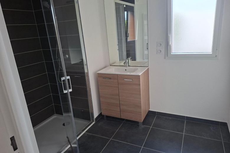Appartement T2 en location à SAINT-JACQUES DE LA LANDE (GES04310057-610) - Photo 5
