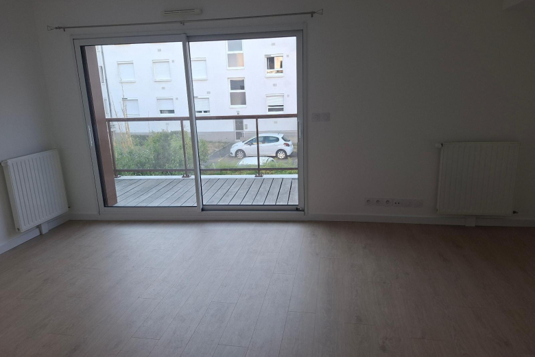 Appartement T2 en location à SAINT-JACQUES DE LA LANDE (GES04310060-610) - Photo 3