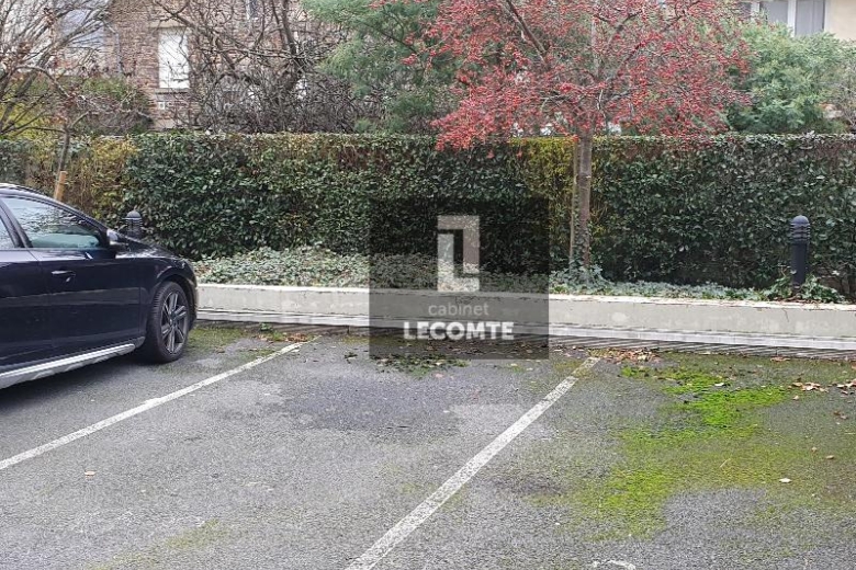 Sationnement en vente à RENNES (T122) - Photo 1